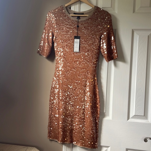 BCBG MAXAZRIA sequin dress never worn - Picture 1 of 4